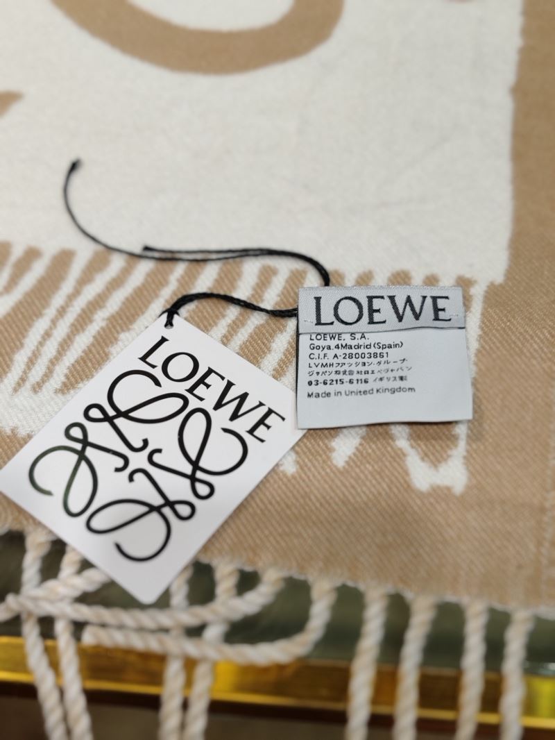 Loewe Scarf